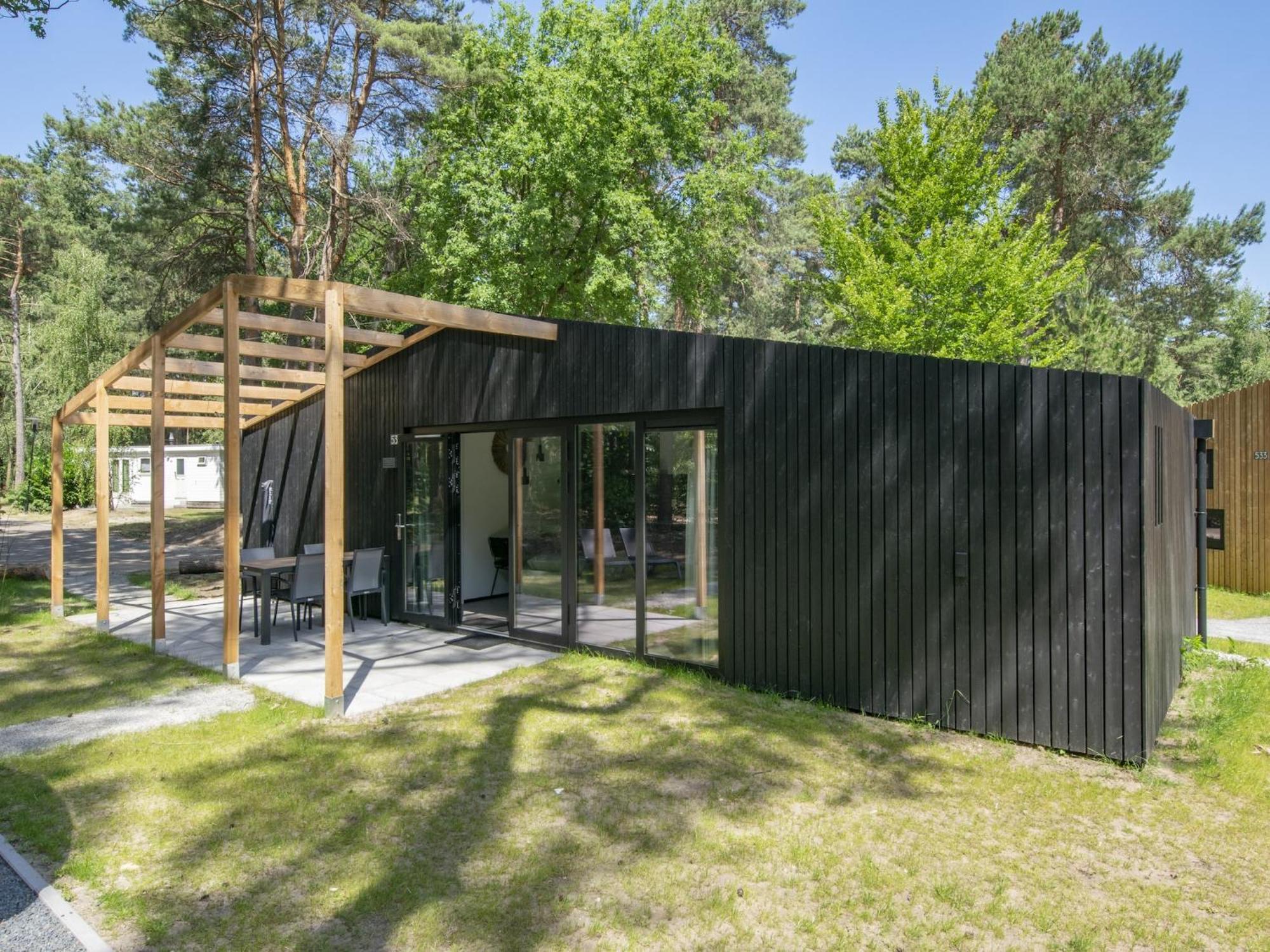 Modern Chalet With Wellness, In A Holiday Park At 12 Km From Eindhoven Villa Mierlo Exterior photo